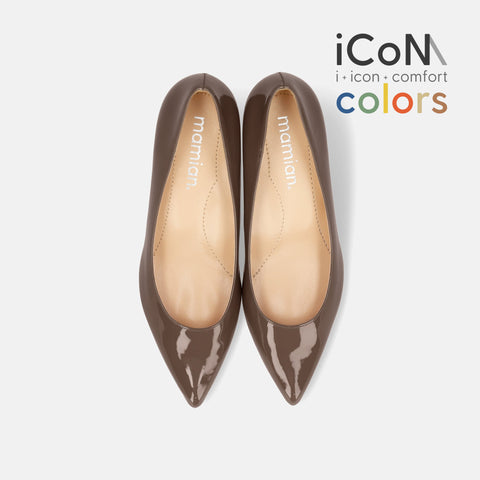 2025SS：iCoN COLORS：ポインテッドトゥ エナメル パンプス（C57171）ダークグレージュE/mamian（マミアン）