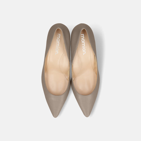 10% OFF: 2024SS: iCoN COLORS: Pointed Toe Smooth Pumps (C76533) Greige